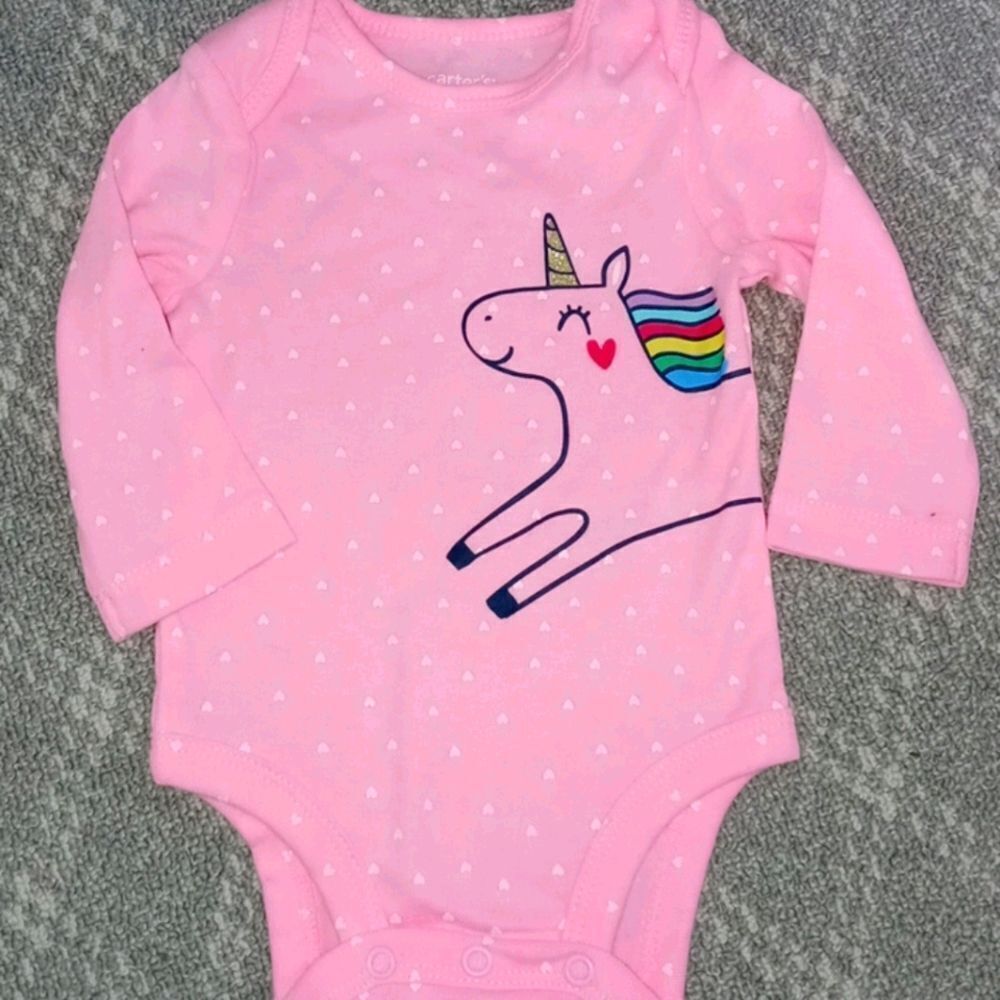 Carter's bodysuit size 3m